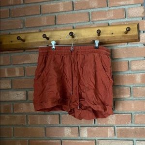 Universal Thread Shorts